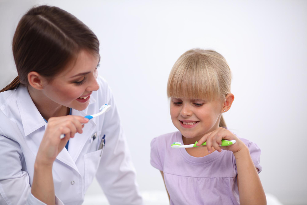 Dentist and little girl